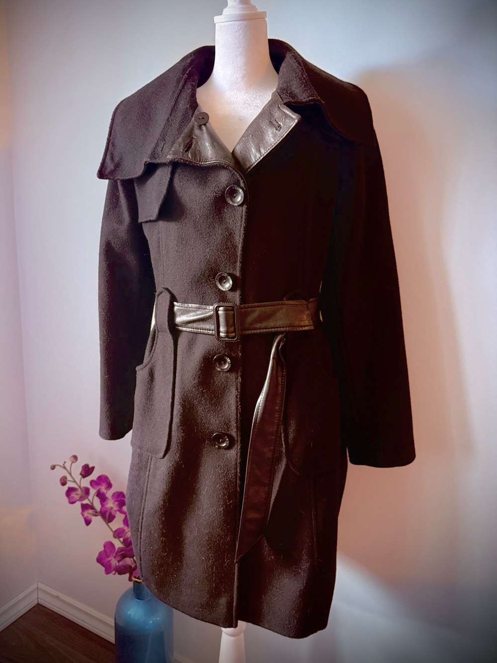 Long Black Wool Coat with Faux Leather Belt and Trim Wmns 10